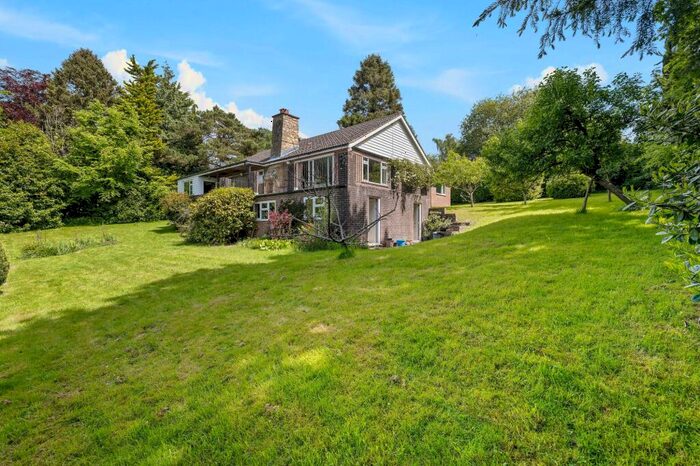 3 Bedroom Chalet For Sale In Cansiron Lane, Ashurst Wood, RH19