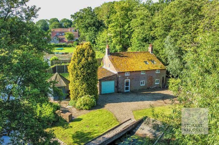4 Bedroom Detached House For Sale In Wherry Cottage, Hall Road, Irstead, Norfolk, NR12