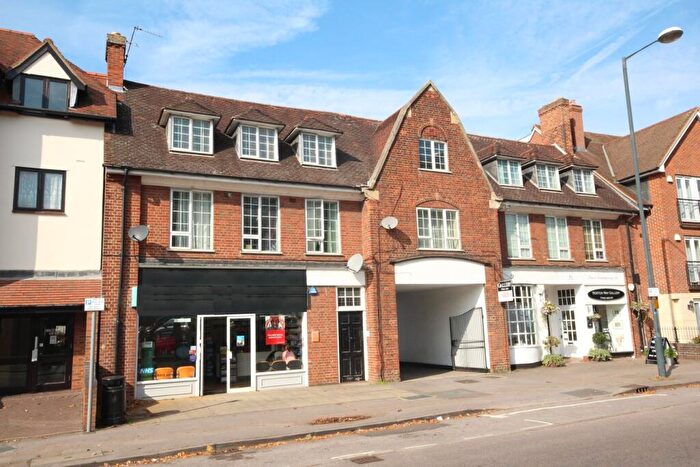 1 Bedroom Apartment For Sale In Norton Way North, Letchworth Garden City, SG6