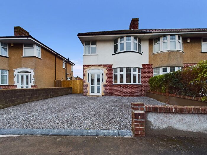 3 Bedroom Semi-Detached House To Rent In Oakford Avenue, Weston-Super-Mare, BS23