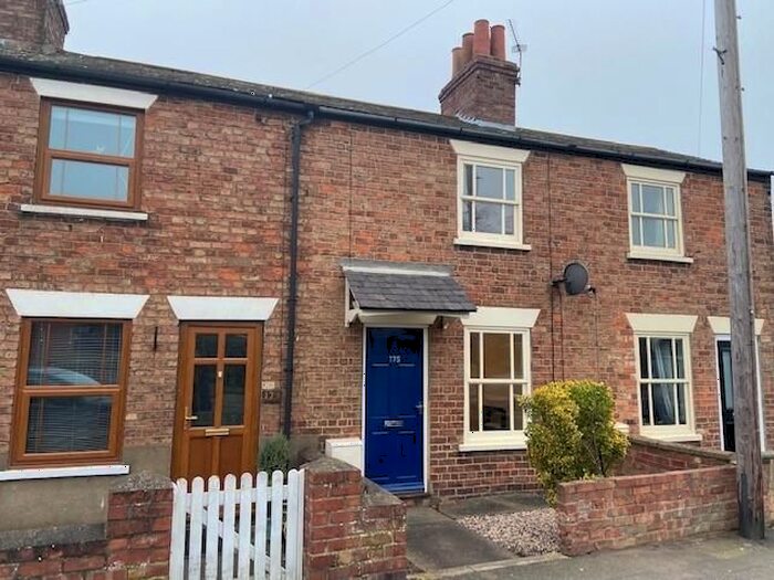 2 Bedroom Terraced House To Rent In Newmarket, Louth, LN11