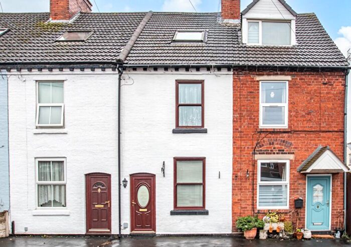 3 Bedroom Terraced House For Sale In Claremont Street, Cradley Heath, West Midlands, B64
