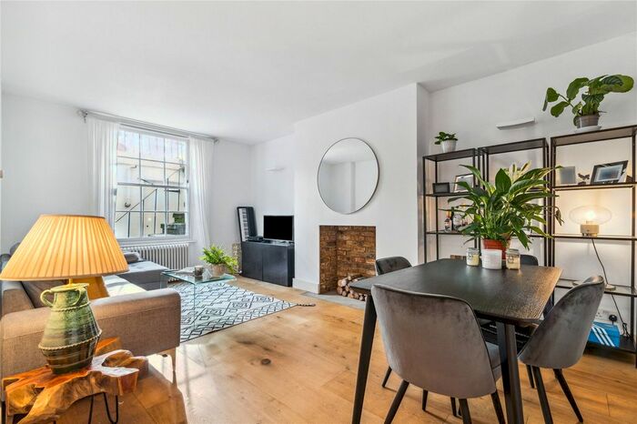 2 Bedroom Flat To Rent In Moreton Place, London, SW1V