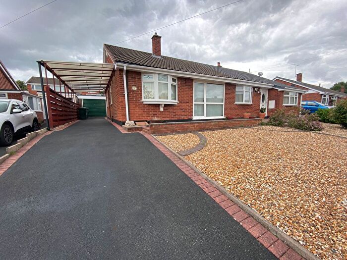 2 Bedroom Semi-Detached Bungalow For Sale In Shakespeare Close, Swadlincote, Derbyshire, DE11