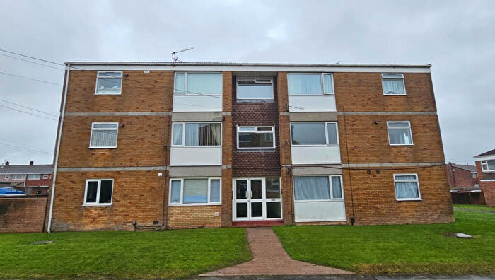 2 Bedroom Flat For Sale In Cedar Close, Patchway, Bristol, Avon, BS34