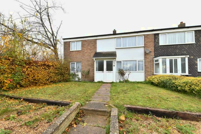 5 Bedroom End Of Terrace House To Rent In Archer Road, Stevenage, SG1