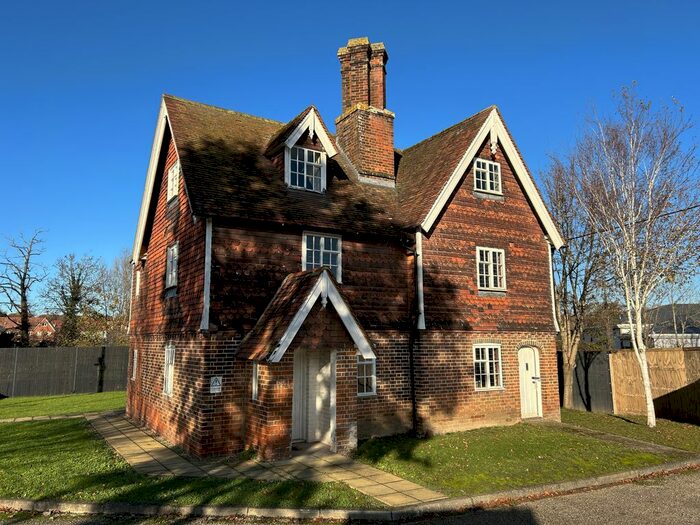 3 Bedroom Property For Sale In Brook Farm Cottages, Five Oak Green Road, Tonbridge, Kent, TN11