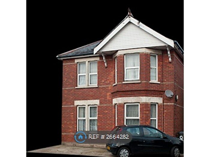 7 Bedroom Detached House To Rent In Ensbury Park Road, Bournemouth, BH9