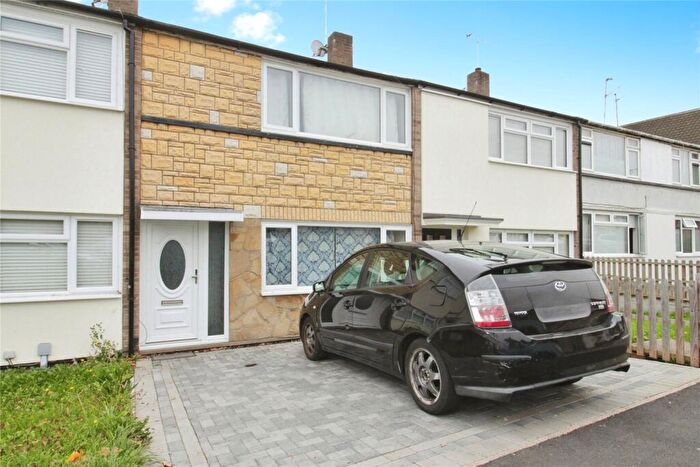 3 Bedroom Terraced House To Rent In Great Knightleys, Basildon, SS15