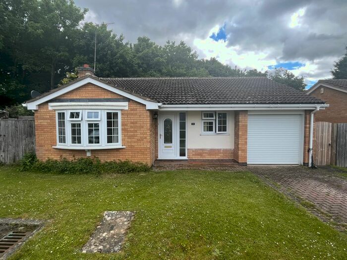3 Bedroom Bungalow To Rent In Catherine Close, Orton Longueville, Peterborough, PE2