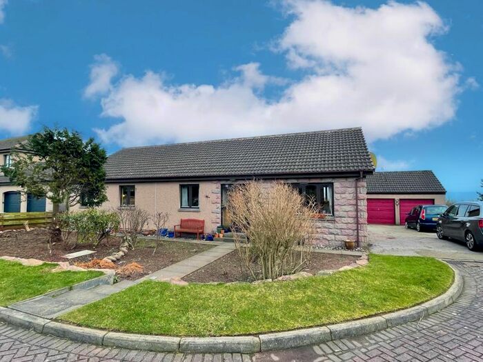 4 Bedroom Bungalow For Sale In West Park Avenue, Inverbervie, Montrose, DD10
