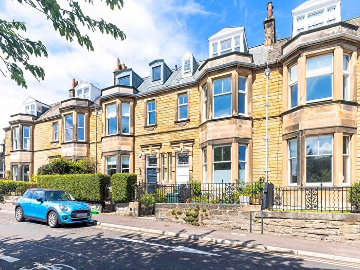 2 Bedroom Flat To Rent In Braidburn Terrace, Morningside, Edinburgh, EH10