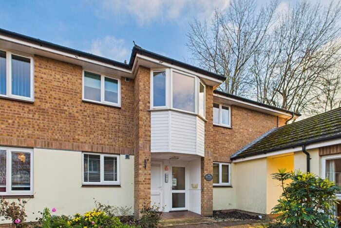 2 Bedroom Flat For Sale In The Orchard, Brandon, IP27