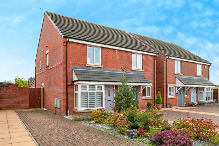 2 Bedroom Semi-Detached House For Sale In Highfield Avenue, Langwith Junction, Mansfield, Nottinghamshire, NG20