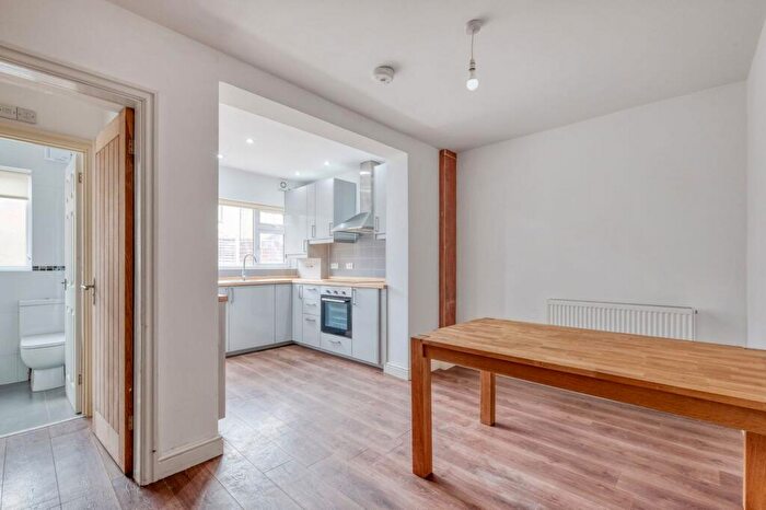 3 Bedroom Terraced House For Sale In Honiton Close, Birmingham, B31