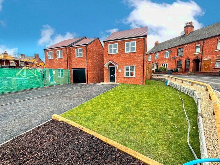 3 Bedroom Detached House To Rent In Rose Valley, Newhall, Swadlincote, Derbyshire, DE11