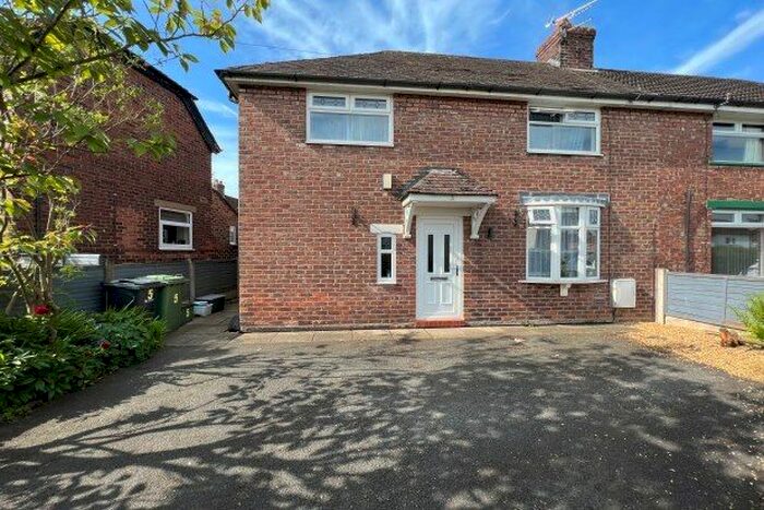 3 Bedroom Property To Rent In Nicholas Avenue, Northwich, CW9