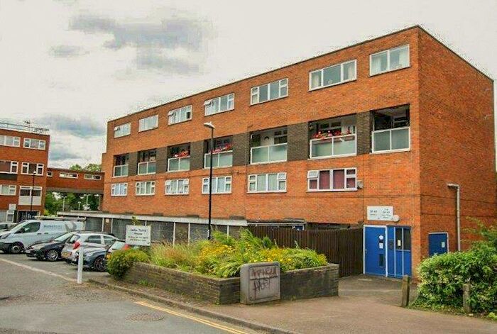 2 Bedroom Apartment To Rent In Leicester Row, Coventry, CV1