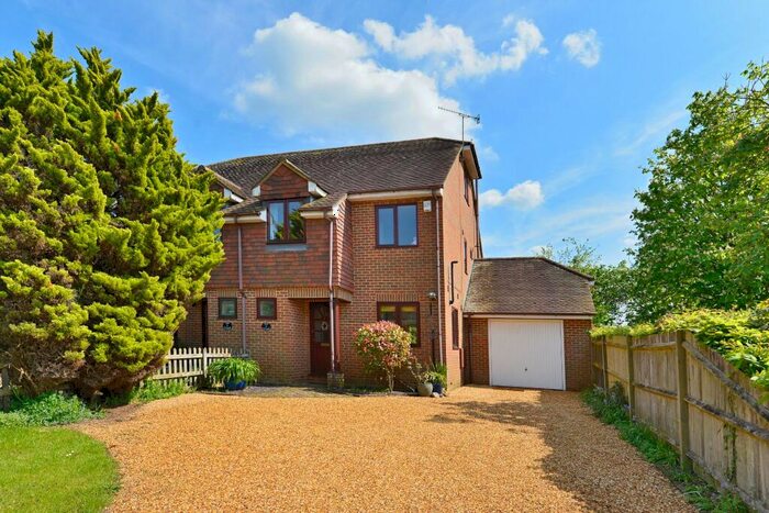 4 Bedroom Semi-Detached House For Sale In Hurtmore Road, Hurtmore, Godalming, Surrey, GU7
