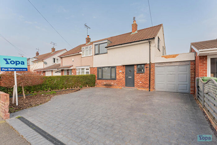 3 Bedroom Semi-Detached House For Sale In Hillary Road, Wirral, CH62