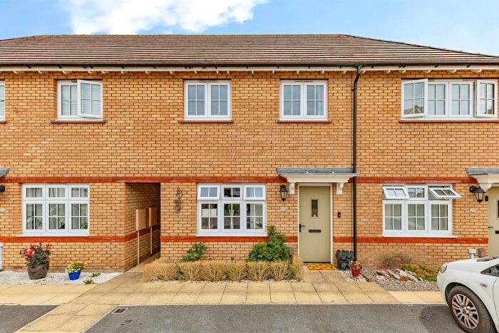 3 Bedroom Terraced House For Sale In Foxglove Close, Newton Abbot, TQ12
