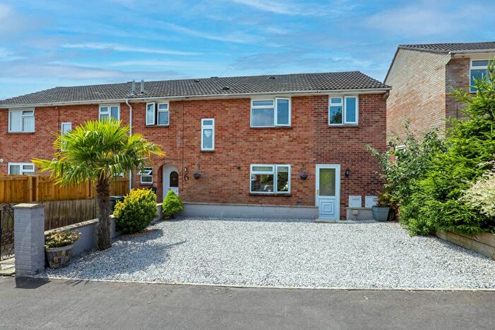 4 Bedroom Semi-Detached House For Sale In Richmond Road, Blandford Forum, DT11