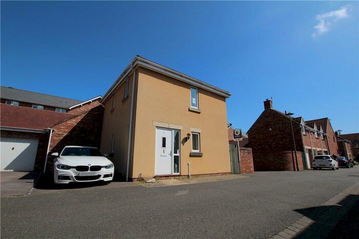 2 Bedroom Link Detached House To Rent In Rosemary Crescent - Portishead, BS20