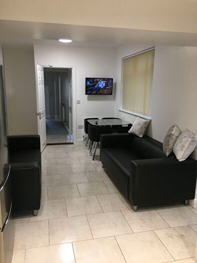 5 Bedroom Property To Rent In Danygraig Road, Port Tennant, Swansea, SA1