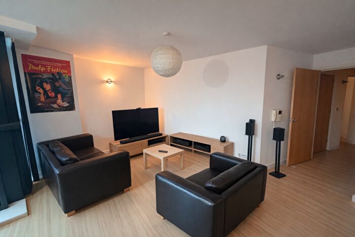 2 Bedroom Flat To Rent In Tempus Tower, Mirabel, Manchester, M3