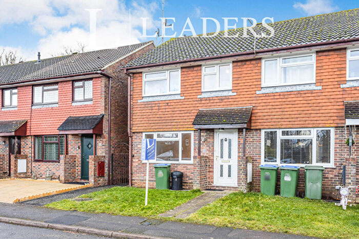 3 Bedroom House To Rent In Charlwood Gardens, Burgess Hill, RH15