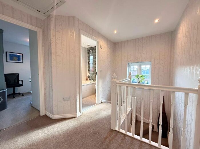 4 Bedroom Detached House For Sale In Bolbury Crescent, Swinton, M27