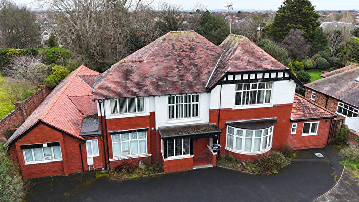 7 Bedroom Detached House For Sale In Waterloo Road, Southport, PR8