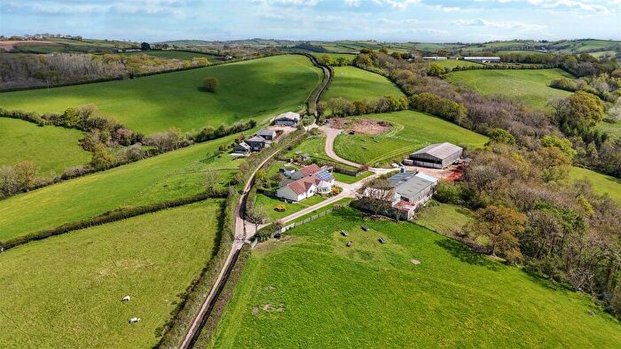 4 Bedroom Bungalow For Sale In Dunsford, Exeter, EX6