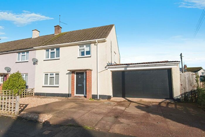 3 Bedroom End Of Terrace House For Sale In Barnes Close, Willand, Cullompton, EX15
