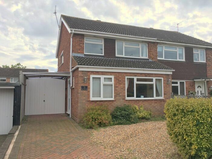 3 Bedroom Property To Rent In Dove Tree Road, Leighton Buzzard, LU7