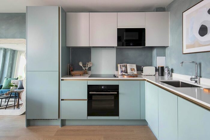 1 Bedroom Flat For Sale In Herne Hill Road, London, SE24