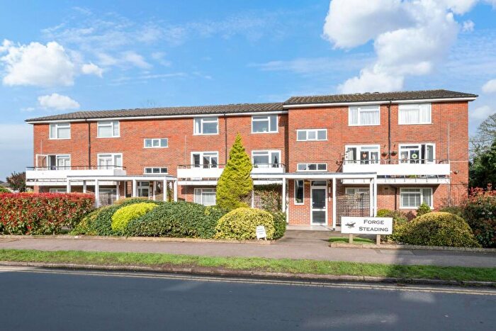 2 Bedroom Flat For Sale In Forge Steading, Banstead, SM7