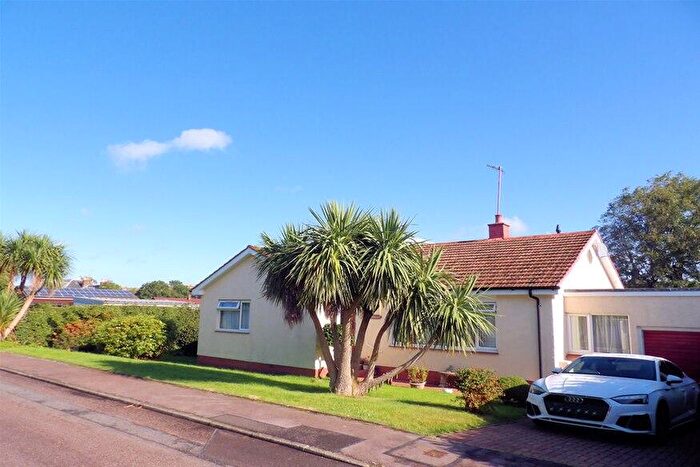 3 Bedroom Detached Bungalow For Sale In Stronvaar Avenue, Campbeltown, PA28