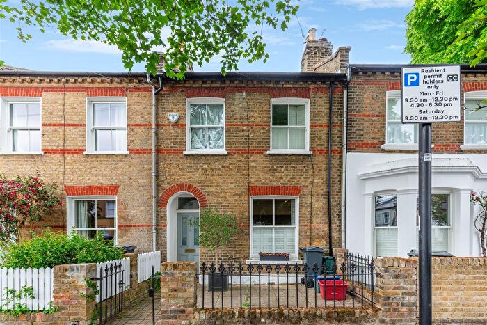 2 Bedroom Terraced House To Rent In Dale Street, Chiswick, London, W4