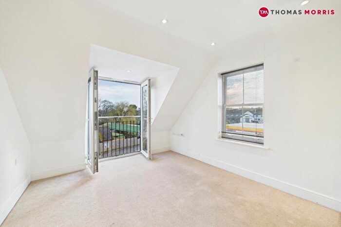 1 Bedroom Apartment For Sale In Houghton Road, St. Ives, Cambridgeshire, PE27