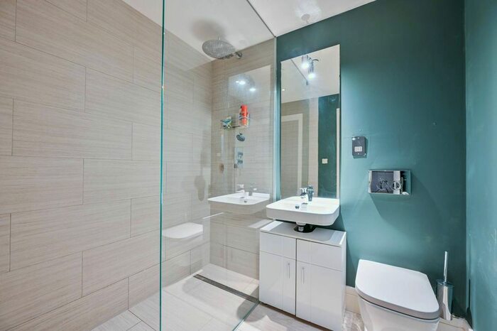 1 Bedroom Flat To Rent In Koops Mill Mews, Bermondsey, London, SE1