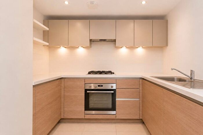 2 Bedroom Flat To Rent In Fitzgerald Place, CB4
