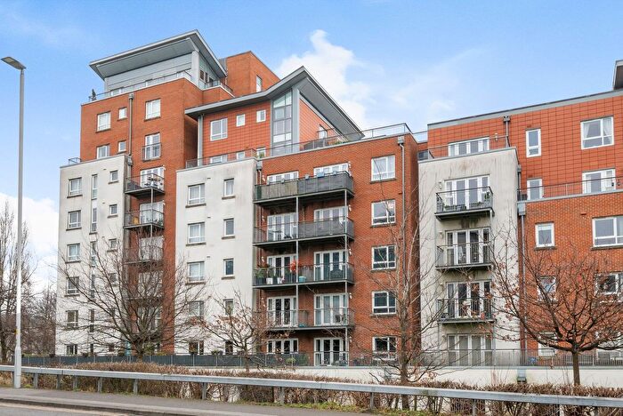 1 Bedroom Flat For Sale In Avenel Way, Poole, BH15
