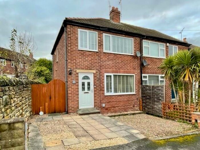 3 Bedroom House To Rent In Springfield Close, Horsforth, Leeds, LS18