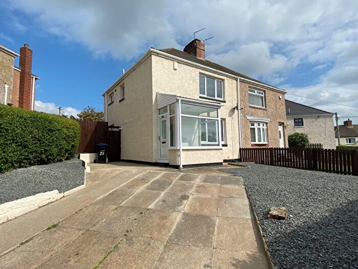 3 Bedroom Property To Rent In Burn Oval, Trimdon Station, TS29
