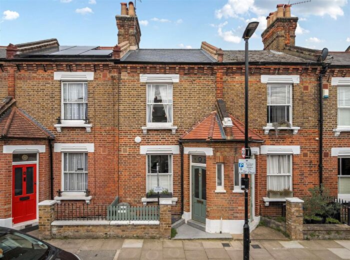 2 Bedroom Property For Sale In Third Avenue, London, W10