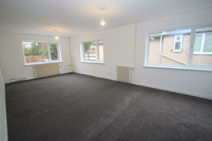 2 Bedroom Flat To Rent In The Hollow, Earl Shilton, LE9