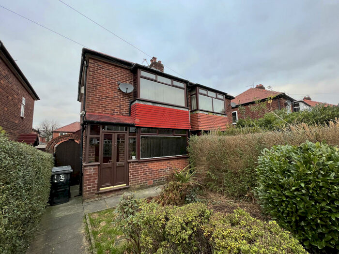 2 Bedroom Semi-Detached House To Rent In Acorn Avenue, Hyde, SK14