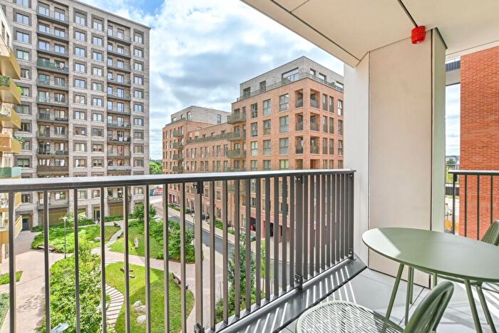 Studio To Rent In The Maple, Brent Cross, London, NW2