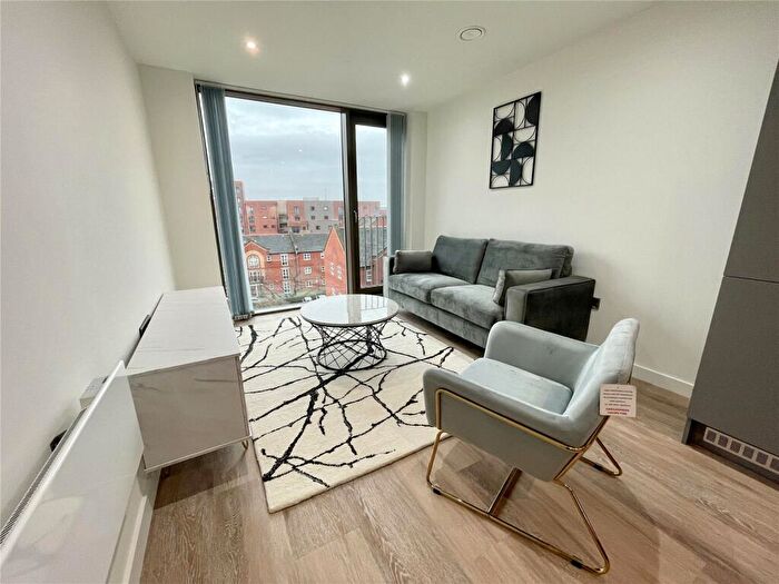 1 Bedroom Apartment To Rent In Oxygen Tower, Store Street, Manchester, M1